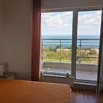 Milana-2 Sea View Apartamento